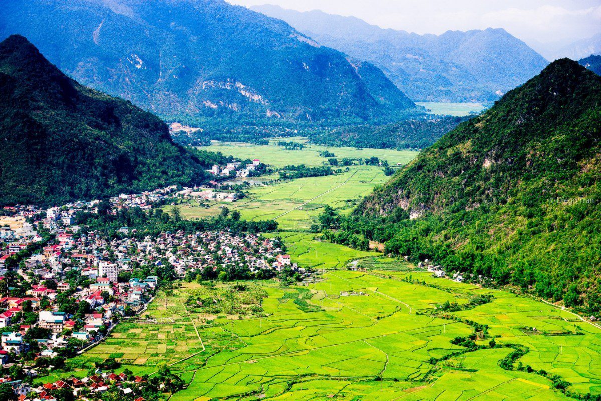 Mai Chau Tour