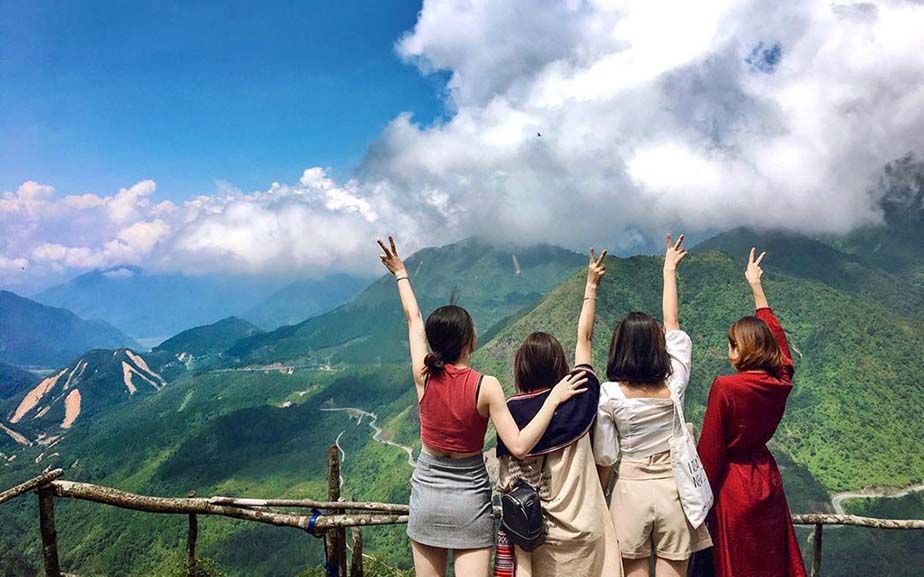 King Nghiem Du Lich Sapa Longphutourist.com 01